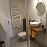 La Meridienne - D'hotes Bed & Breakfast 3*